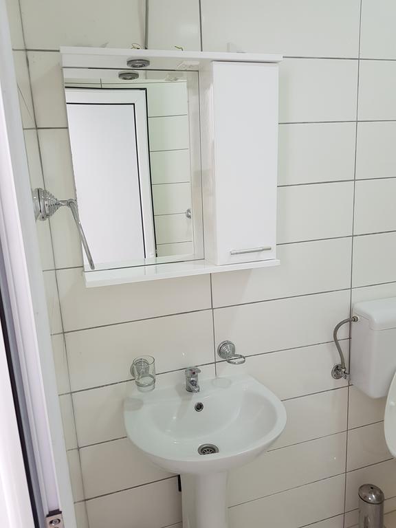Avdiu Apartment อุลซิน ภายนอก รูปภาพ