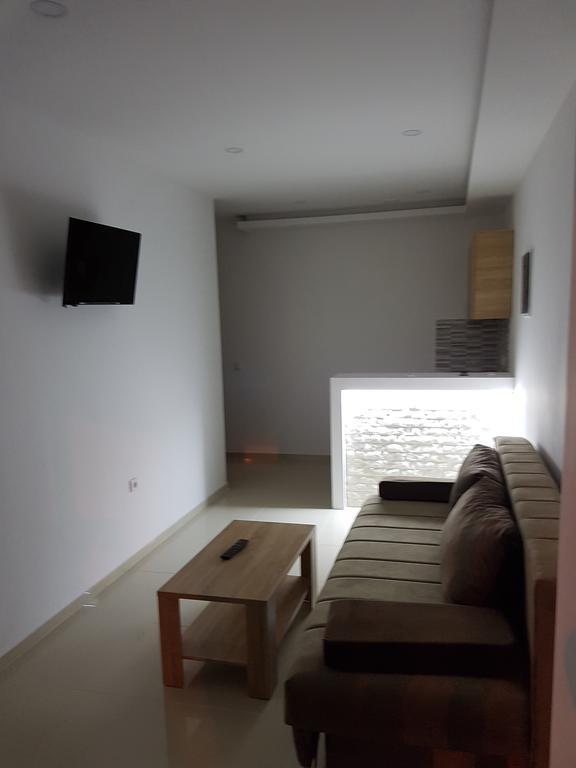 Avdiu Apartment อุลซิน ภายนอก รูปภาพ
